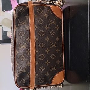 Louis Vuitton Crossbody Bag